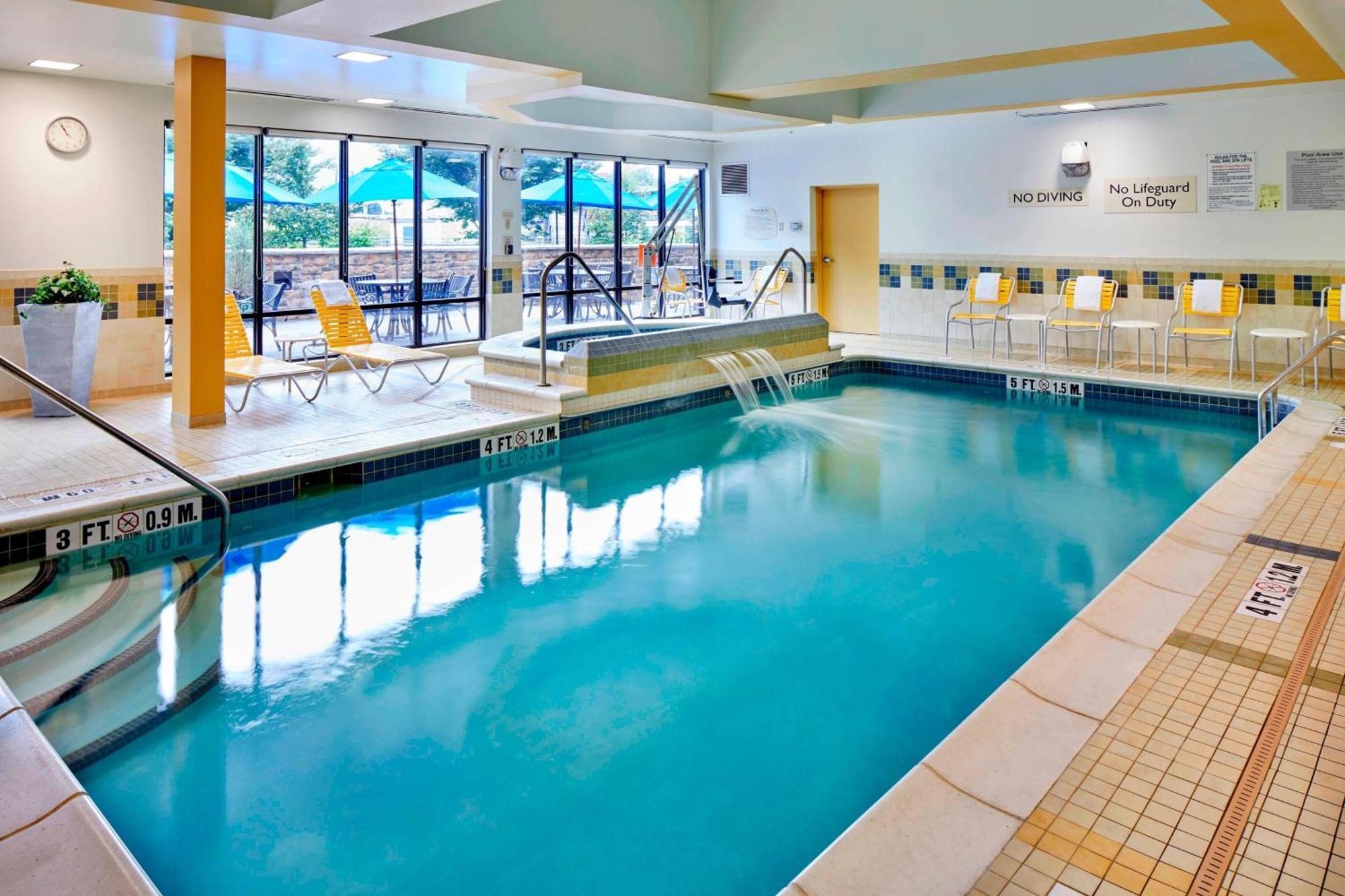 Fairfield Inn & Suites By Marriott Cumberland Kültér fotó